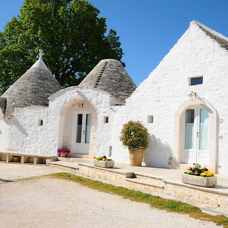 לוקורוטונדו Agriturismo Masseria Aprile מראה חיצוני תמונה