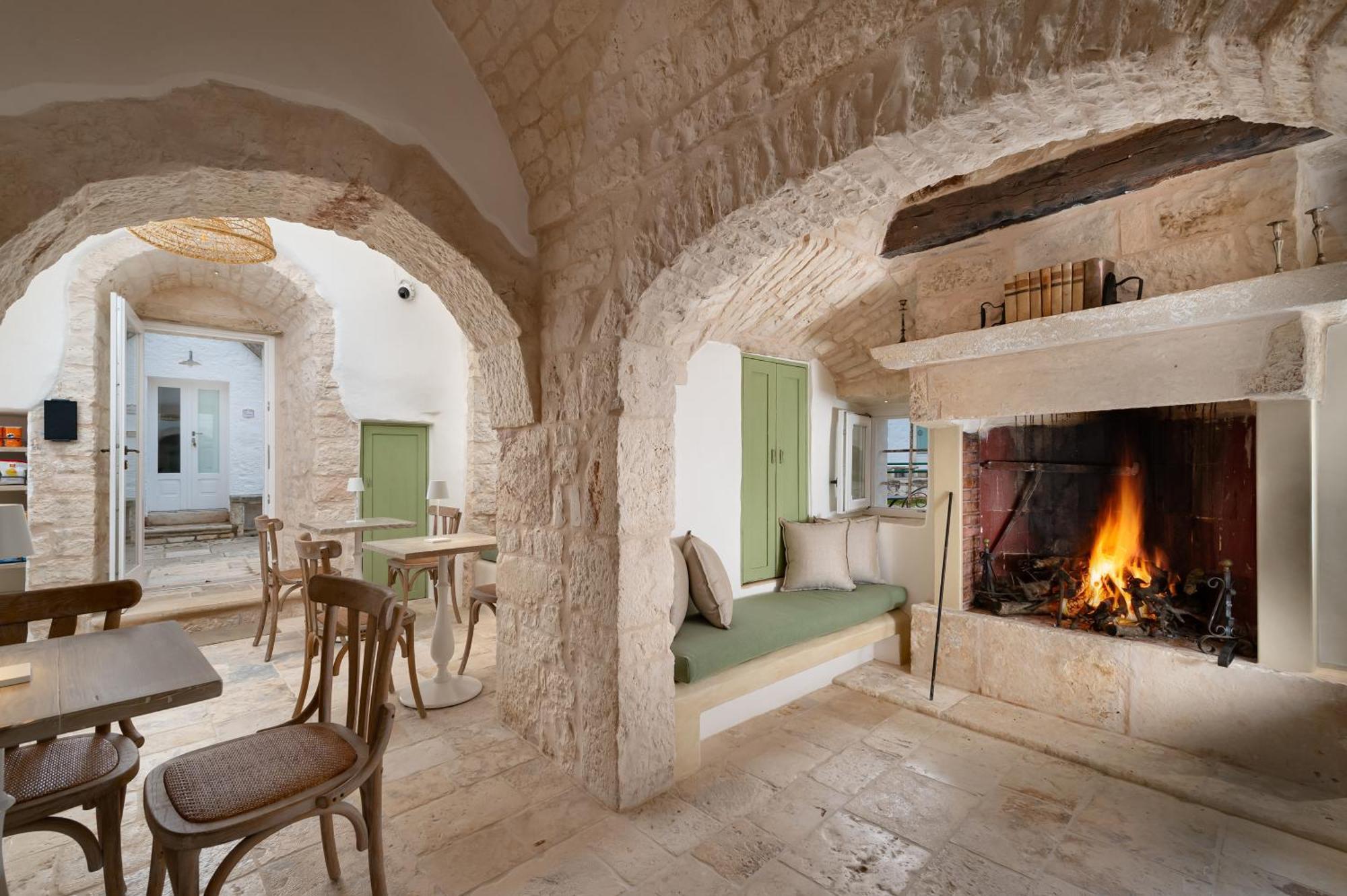 לוקורוטונדו Agriturismo Masseria Aprile מראה חיצוני תמונה