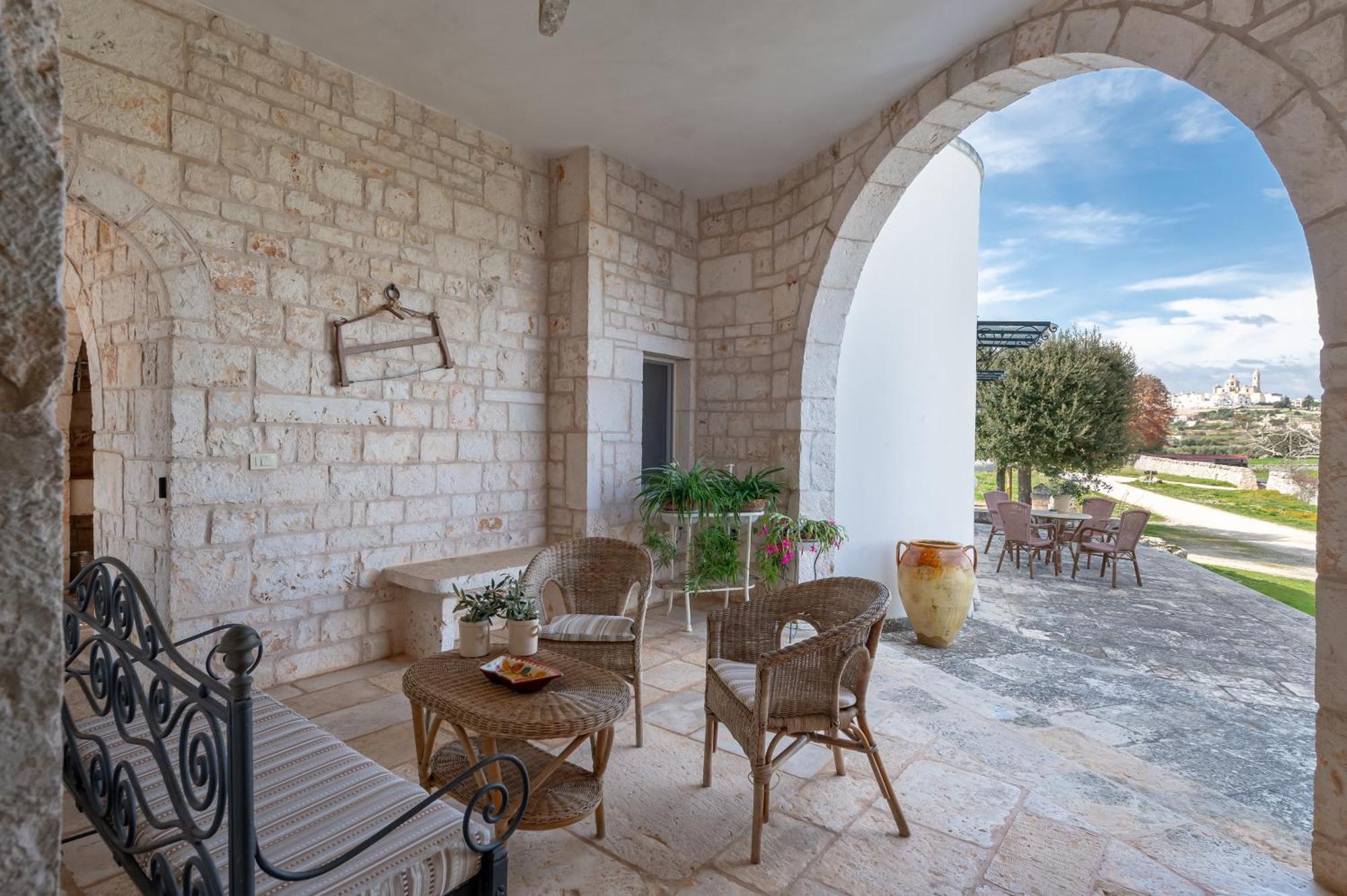 לוקורוטונדו Agriturismo Masseria Aprile מראה חיצוני תמונה