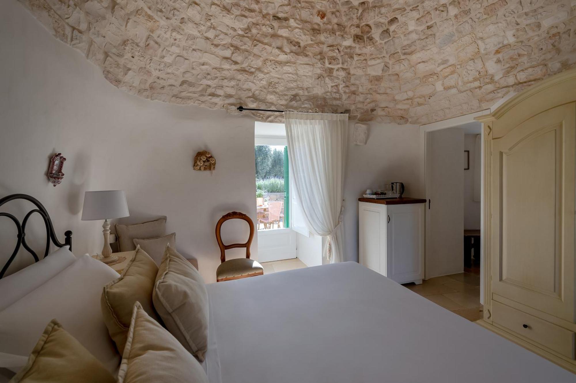 לוקורוטונדו Agriturismo Masseria Aprile מראה חיצוני תמונה